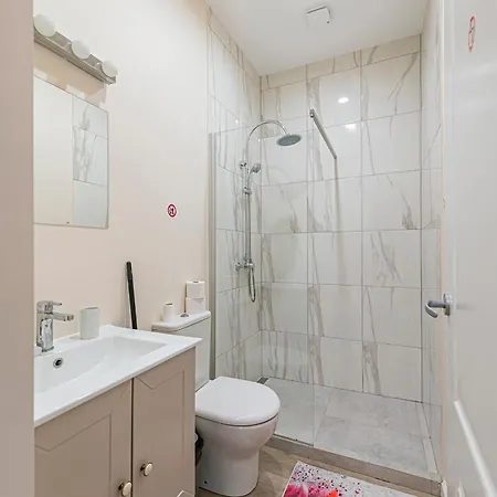 Delight By Polo Apartment